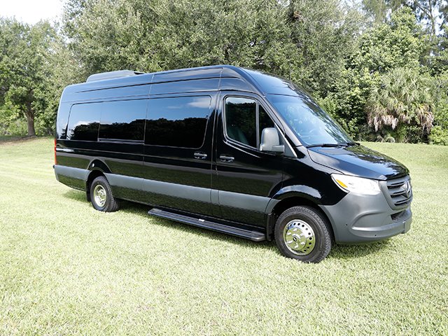 2022 Mercedes-Benz Sprinter Cargo Van Base
