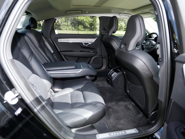 2024 Volvo S90 Plus - Photo 23