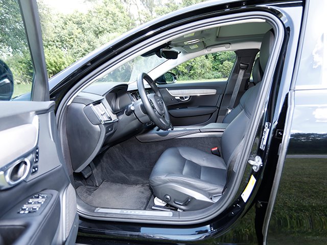 2024 Volvo S90 Plus - Photo 14